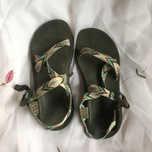 chaco z-strap sandals